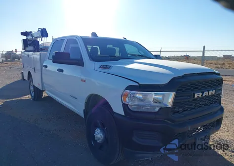 2022 Ram 2500 Tradesman 4X4 8' Box from USA, damaged, VIN 3C6UR5HJXNG354426